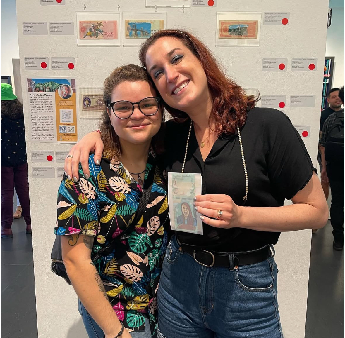 Imagen de la exposición de @rubbycobain en Nueva York durante Venezuelan Art Fair.
